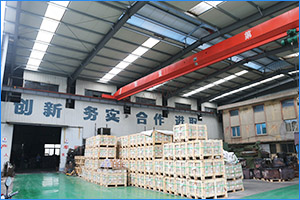 六角螺栓儲存倉庫