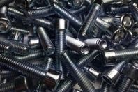 你真的了解內(nèi)六角螺栓和外六角螺栓嗎?華隆科普!